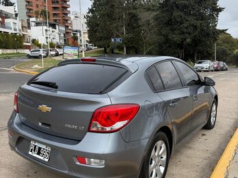 CRUZE 1.8 LT 2016