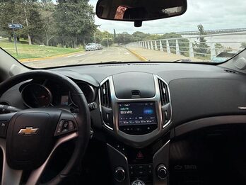CRUZE 1.8 LT 2016