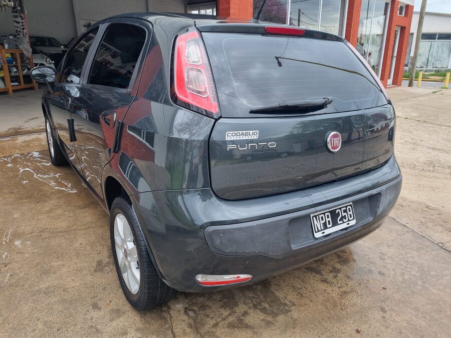 Punto attractive 1.4  2014 105.000km. Vendo o permuto mayor-menor