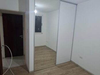 ALQUILO MODERNO DEPARTAMENTO CÉNTRICO Y A CUADRAS DE PARQUE URQUIZA