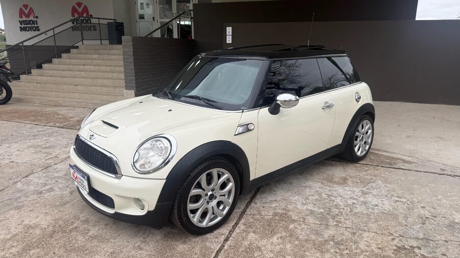 MINI COOPER S CLASSIC 3 PTAS. Recibo vehículo de menor y mayor valor