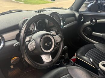 MINI COOPER S CLASSIC 3 PTAS. Recibo vehículo de menor y mayor valor