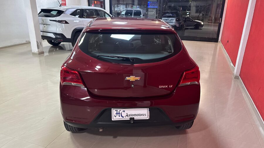 CHEVROLET ONIX LT !!!