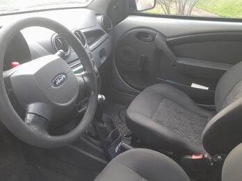 Vendo Ford Ka Viral 1.6 Mod 2010
