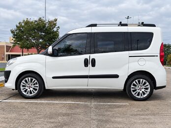 FIAT DOBLO 1.4 ACTIVE 16v FAMILY 7AS - AÑO 2.014