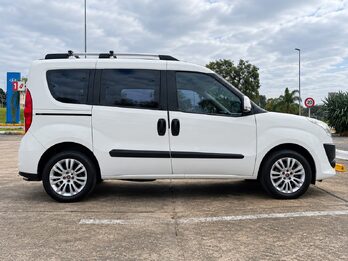 FIAT DOBLO 1.4 ACTIVE 16v FAMILY 7AS - AÑO 2.014