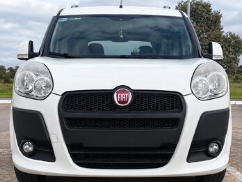 FIAT DOBLO 1.4 ACTIVE 16v FAMILY 7AS - AÑO 2.014