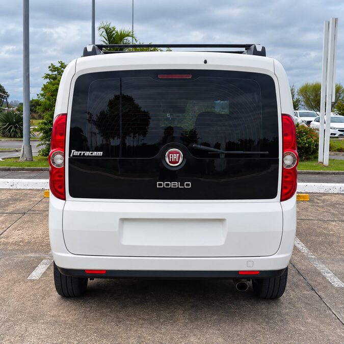 FIAT DOBLO 1.4 ACTIVE 16v FAMILY 7AS - AÑO 2.014
