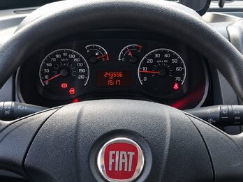 FIAT DOBLO 1.4 ACTIVE 16v FAMILY 7AS - AÑO 2.014