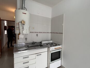 VENTA - Monoambiente en calle Perón y Echagüe