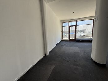 ALQUILER LOCAL COMERCIAL 114 M2 - Pellegrini y España