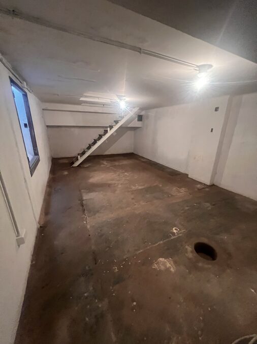 ALQUILER LOCAL COMERCIAL 114 M2 - Pellegrini y España