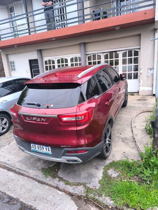 LIFAN X70 MANUAL 2.0