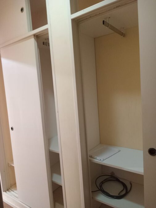 PARTICULAR Un dormitorio frente al nuevo shopping
