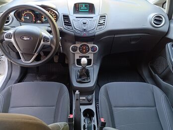 FIESTA SE IMPECABLE VENDO PERMUTO
