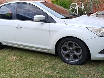 FOCUS 2.0 GUIA GNC 5TA VENDO PERMUTO
