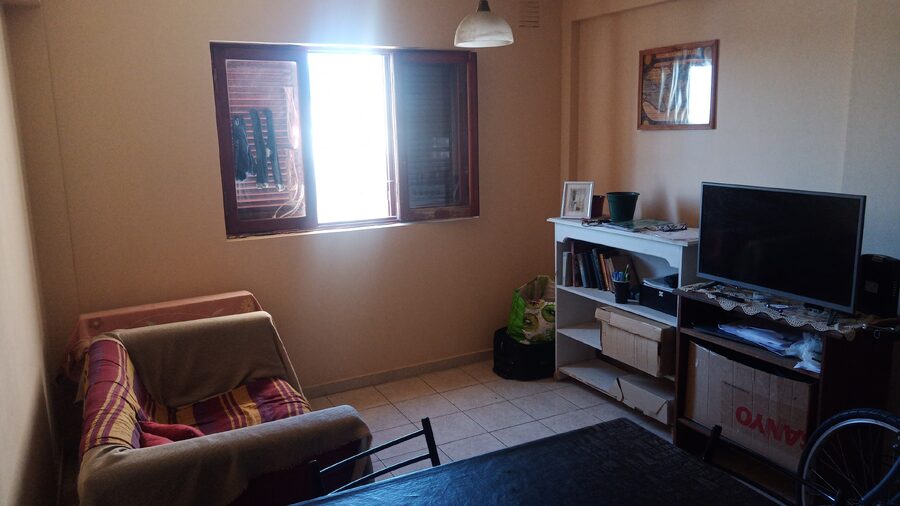 Vendo Particular dpto. 1 dorm. Rioja y Uruguay