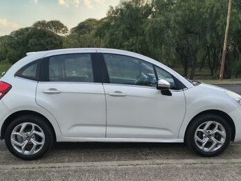 Citroën C3 1.6 VTi 115 Shine (Tope de Gama)