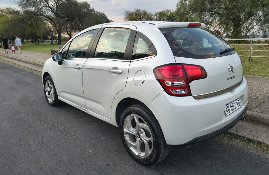 Citroën C3 1.6 VTi 115 Shine (Tope de Gama)