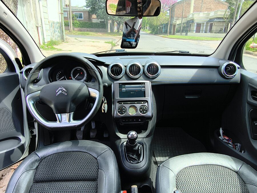 Citroën C3 1.6 VTi 115 Shine (Tope de Gama)