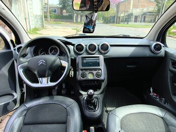 Citroën C3 1.6 VTi 115 Shine (Tope de Gama)