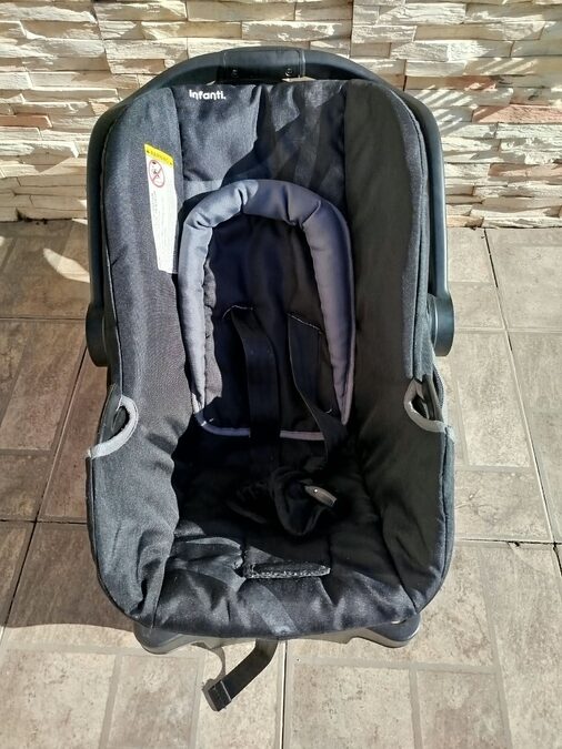 Huevo porta bebé marca infanti