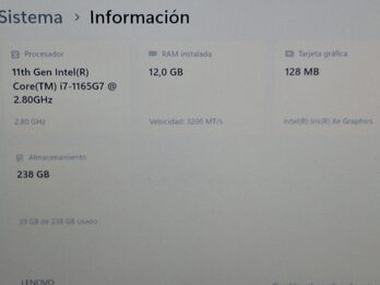Impecable LENOVO con procesador i7 generación 11