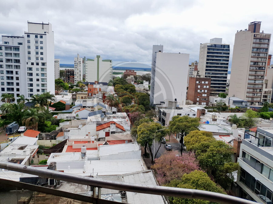 ALQUILER | ¡ESPECTACULAR PISO CON VISTA AL RÍO!