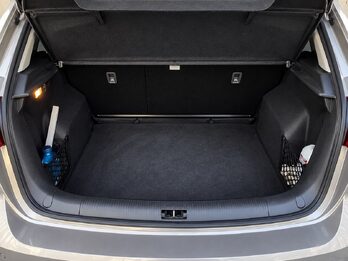 VOLKSWAGEN SURAN 1.6 MSI HIGHLINE - AÑO 2.019