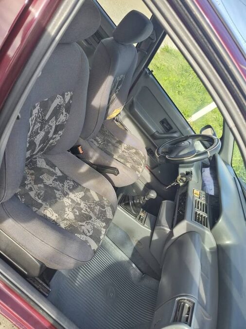 Vendo Clio '97