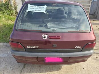 Vendo Clio '97