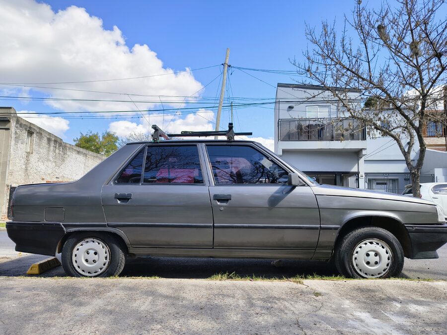 Renault 9 GTL modelo 1992 (1.6)