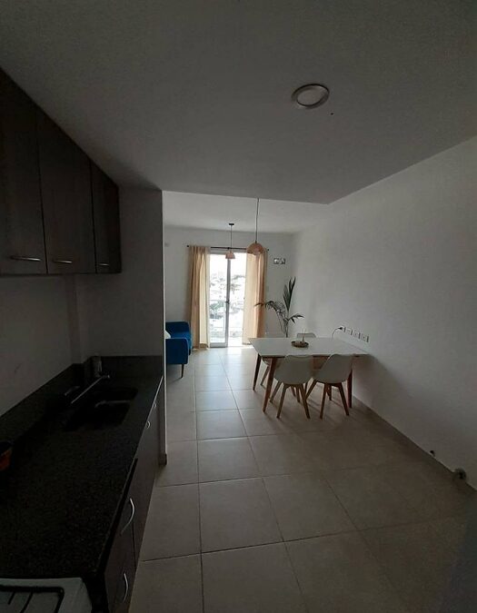 ALQUILO DEPTO 1 DORMITORIO CON COCHERA
