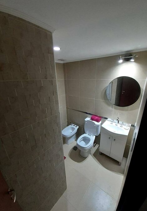 ALQUILO DEPTO 1 DORMITORIO CON COCHERA