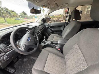 FORD RANGER 2.2 4x4 XL CB. Recibo vehículos de menor y mayor valor.
