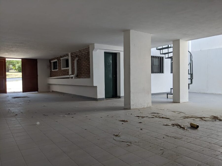 Espaciosa casa en calle bravard cerca del thompson