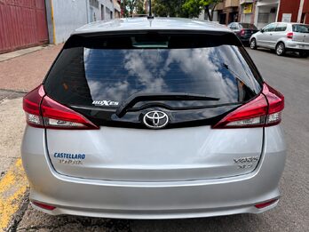 TOYOTA YARIS 1.5 XLS PACK CVT  AÑO 2.021