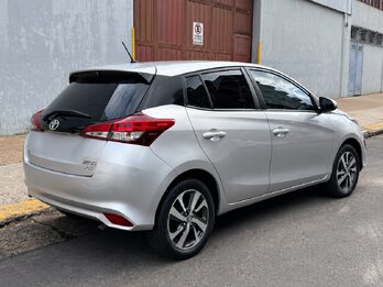 TOYOTA YARIS 1.5 XLS PACK CVT  AÑO 2.021