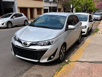 TOYOTA YARIS 1.5 XLS PACK CVT  AÑO 2.021