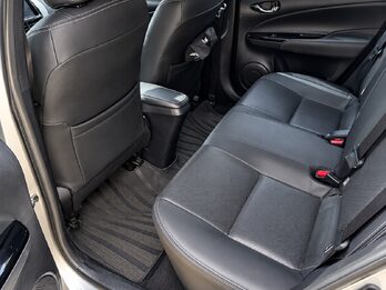 TOYOTA YARIS 1.5 XLS PACK CVT  AÑO 2.021