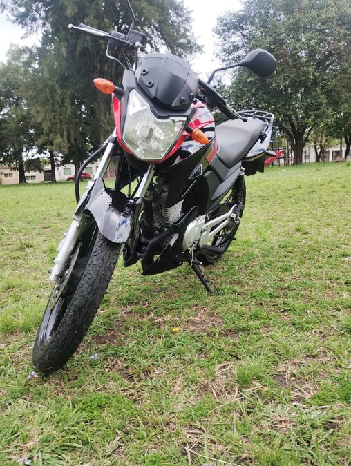 Vendo Moto Yamaha YBR Z 125 2018