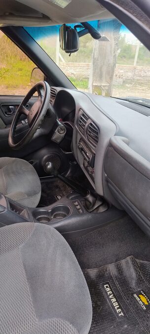 Chevrolet S10 Full