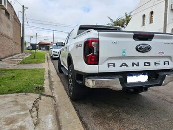 RANGER XLT LIMITED PLUS V6 3.0 IMPECABLE 250 CV