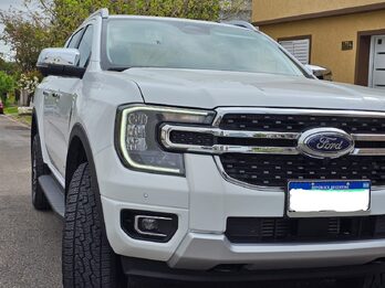 RANGER XLT LIMITED PLUS V6 3.0 IMPECABLE 250 CV
