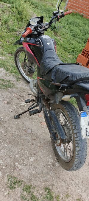 Motomel Skua 150