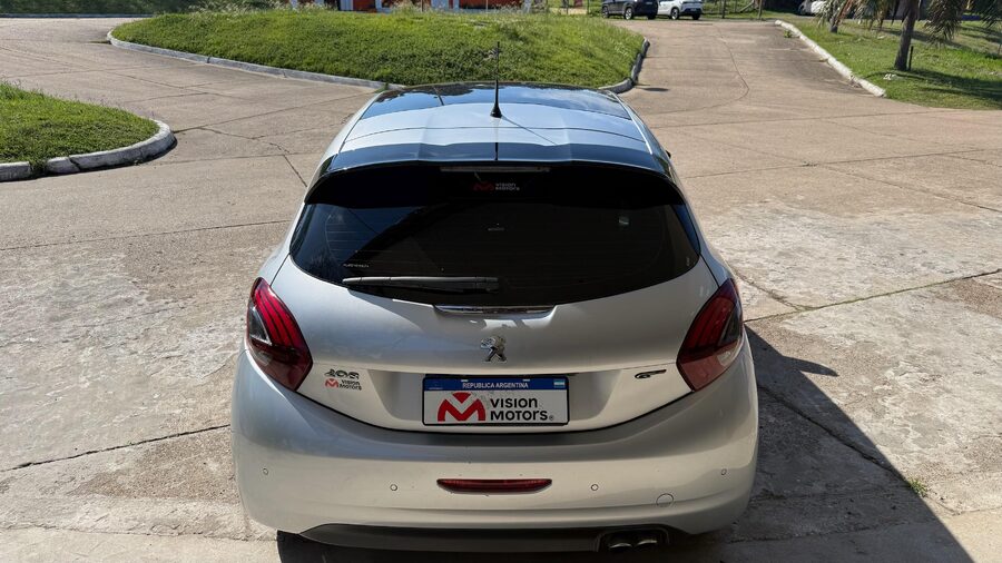 PEUGEOT  208 GT 1.6 THP 2020. Recibo Vehículo menor y mayor valor.
