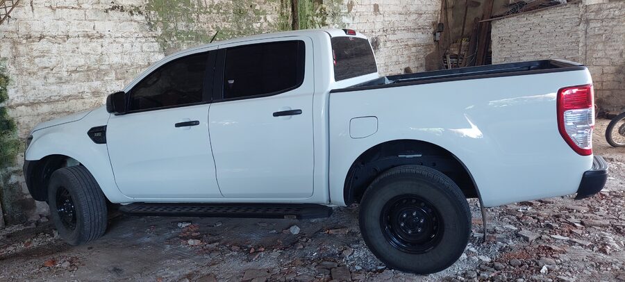 Vendo camioneta ford ranger