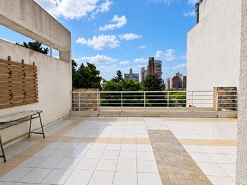 ALQUILER DEPTO 1 DORMITORIO CON TERRAZA BUENOS AIRES Y GARAY