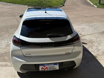 PEUGEOT 208 1.6 FELINE 5 PTAS. Recibo vehículo menor y mayor valor.