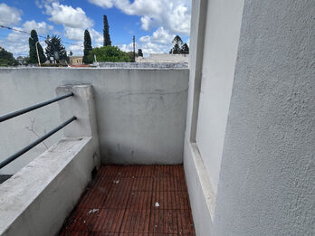 RAMIREZ BIENES RAICES | ALQUILA CASA 2 DORM | Peru y Diamante |